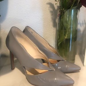 Nine West patent leather pumps 👠